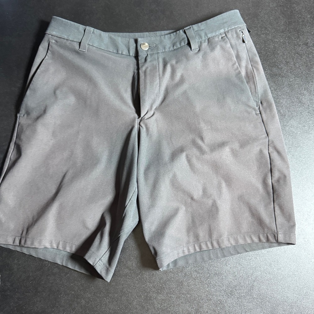 Lululemon Commission Shorts Mens 30 Gray Solid Technical Performance Casual